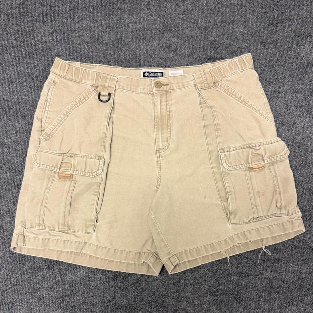 Columbia Mens Y2K Cargo Shorts Cream Tan Size L Waist 38 Hiking Outdoor